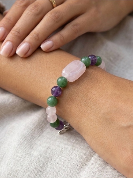 Jewelry - Attract Love Heart Chakra Bracelet ❤️